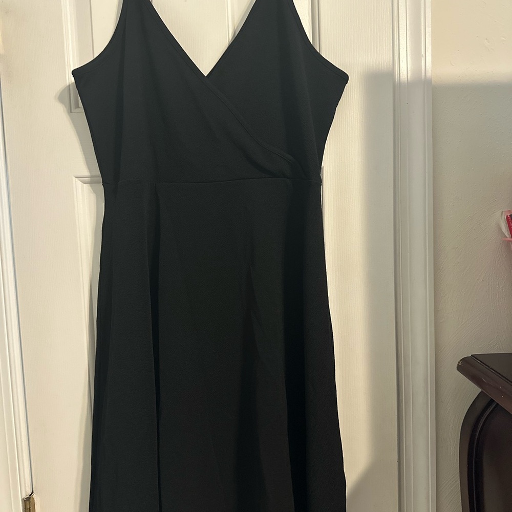 SHEIN Black Midi Dress